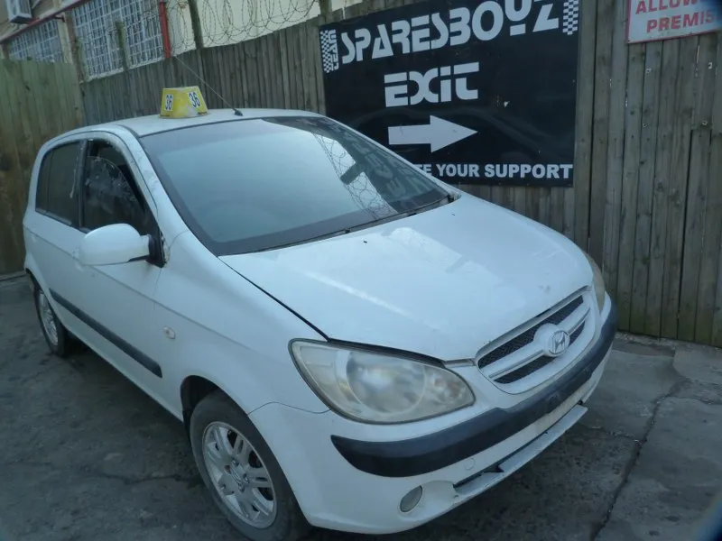 2007 Hyundai Getz view 3