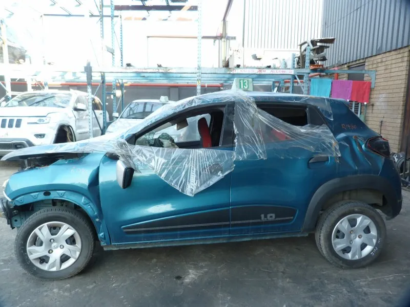 2023 Renault Kwid 1.0 Dynamique Manual view 4