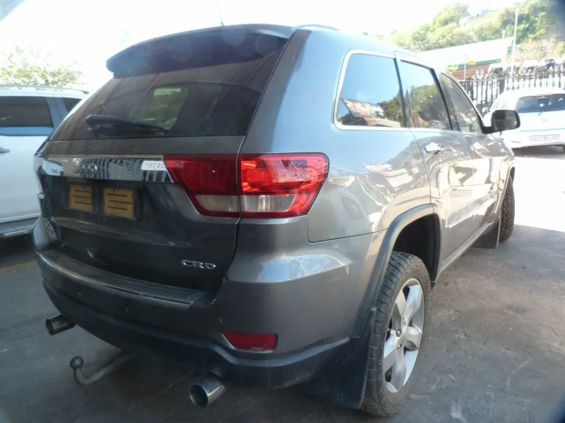 2012 Jeep Grand Cherokee view 5