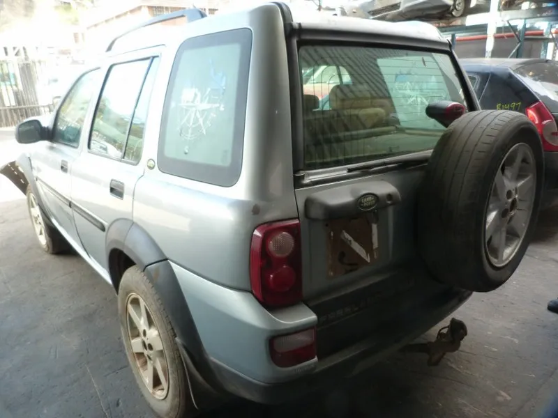 2006 Land Rover Freelander view 5