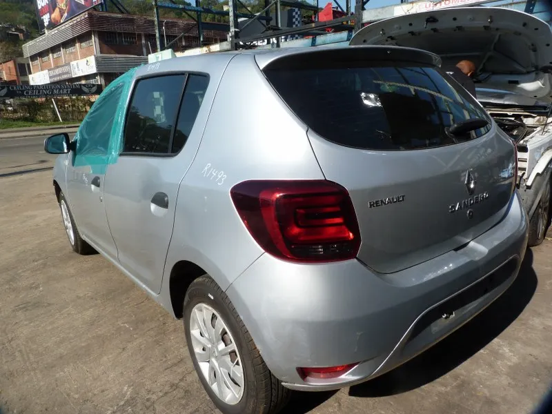 2019 Renault Sandero view 6