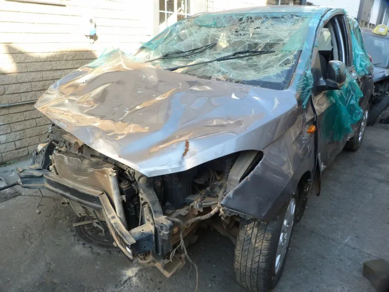 2012 Hyundai i20 view 3