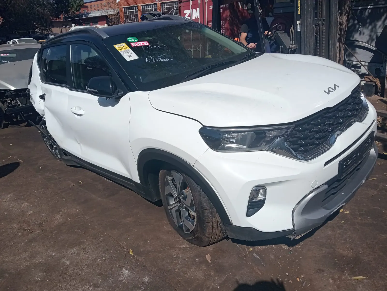 2024 Kia Sonet  view 2