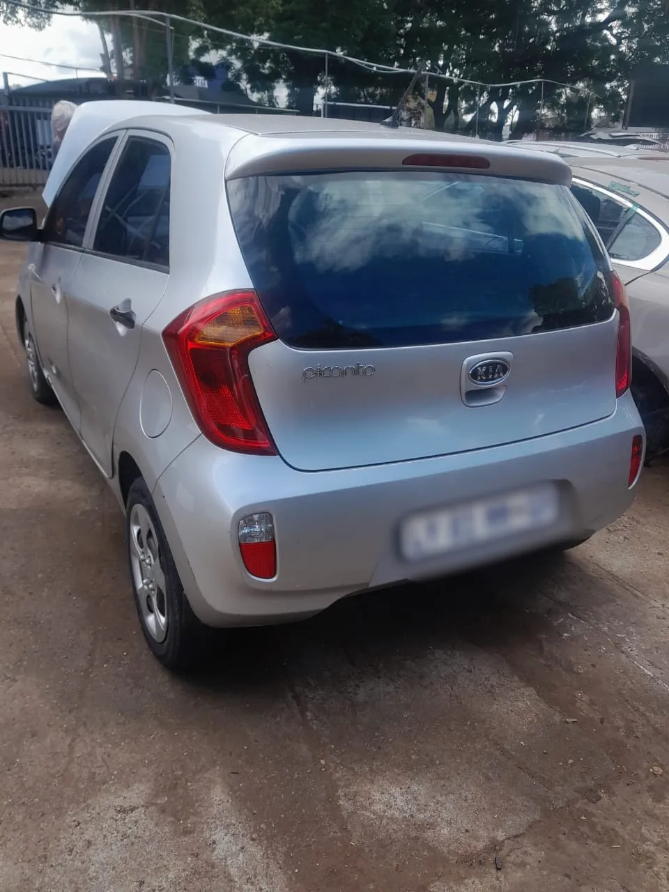 2014 Kia Picanto  view 6