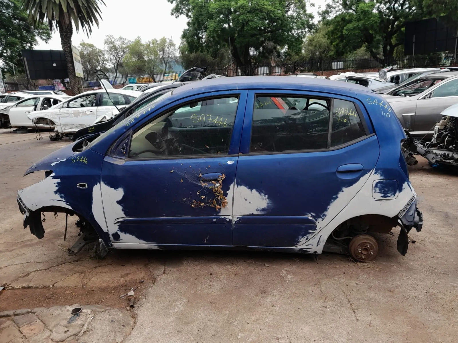 2010 Hyundai i10  view 4