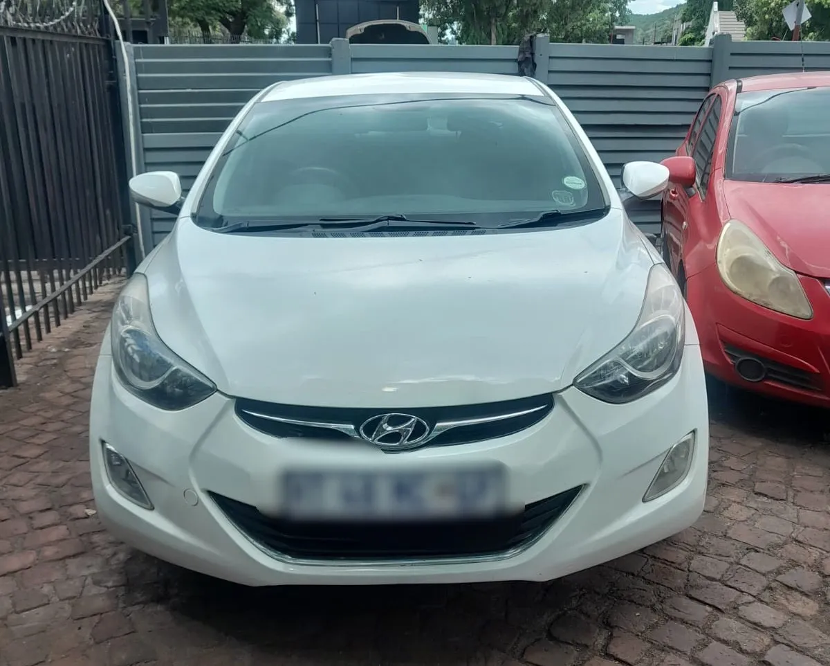 2014 Hyundai Elantra G4FJ view 5