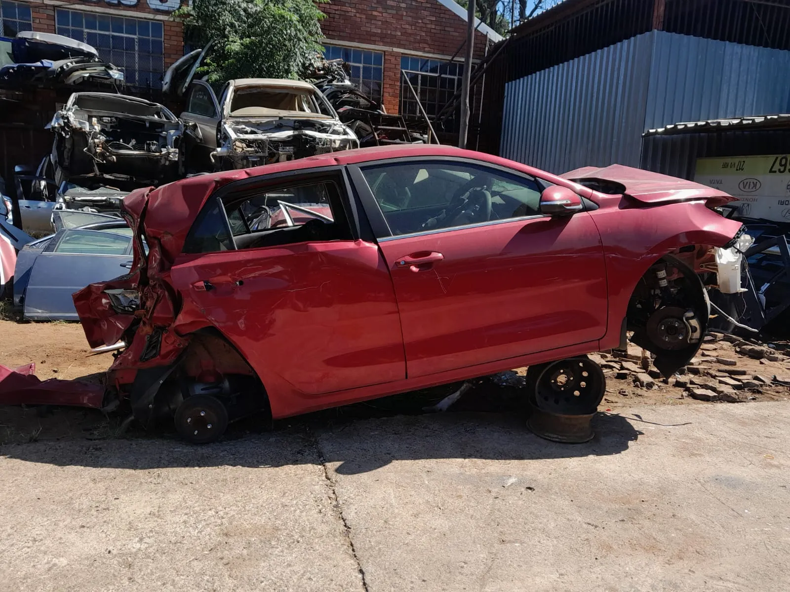 2019 Kia Rio  view 3