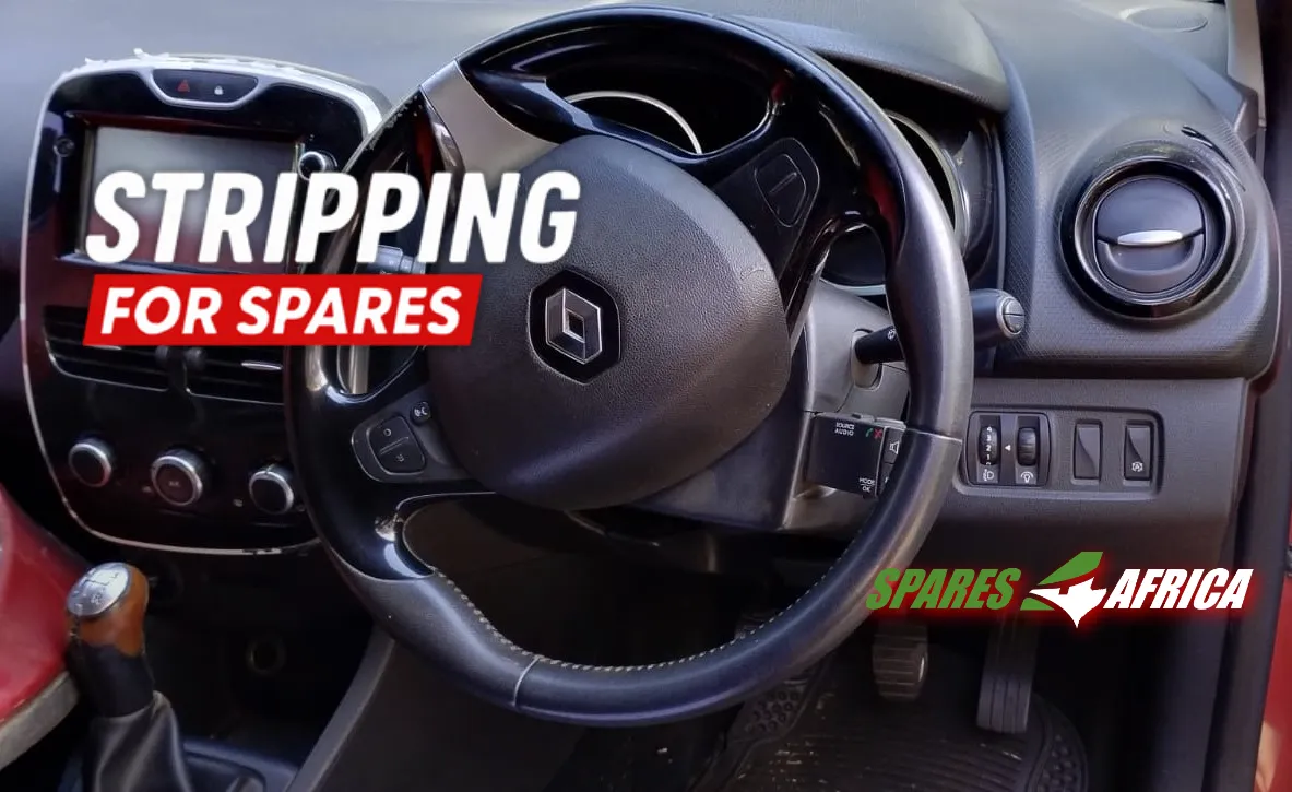 2015 Renault Clio view 8
