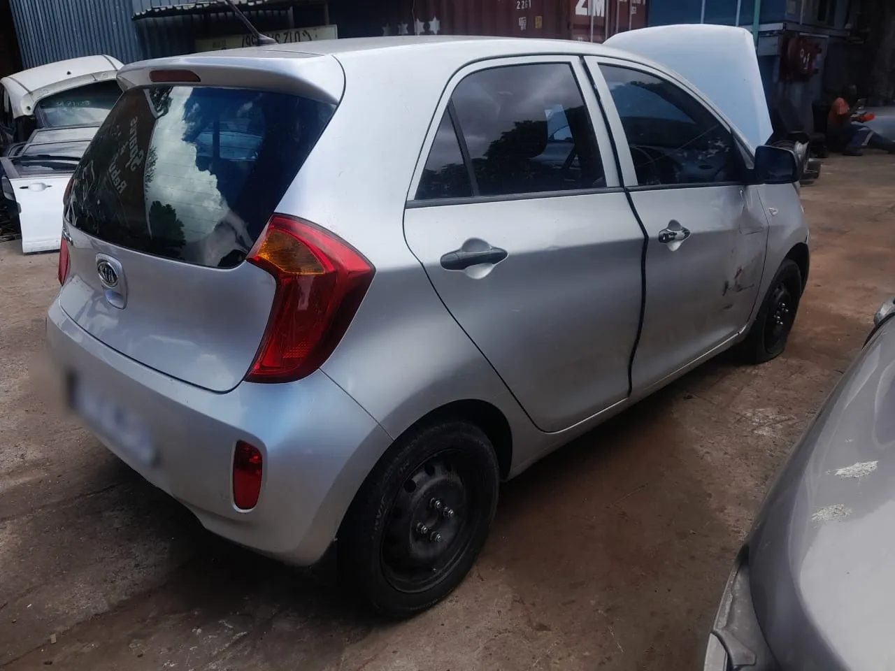 2014 Kia Picanto  view 3