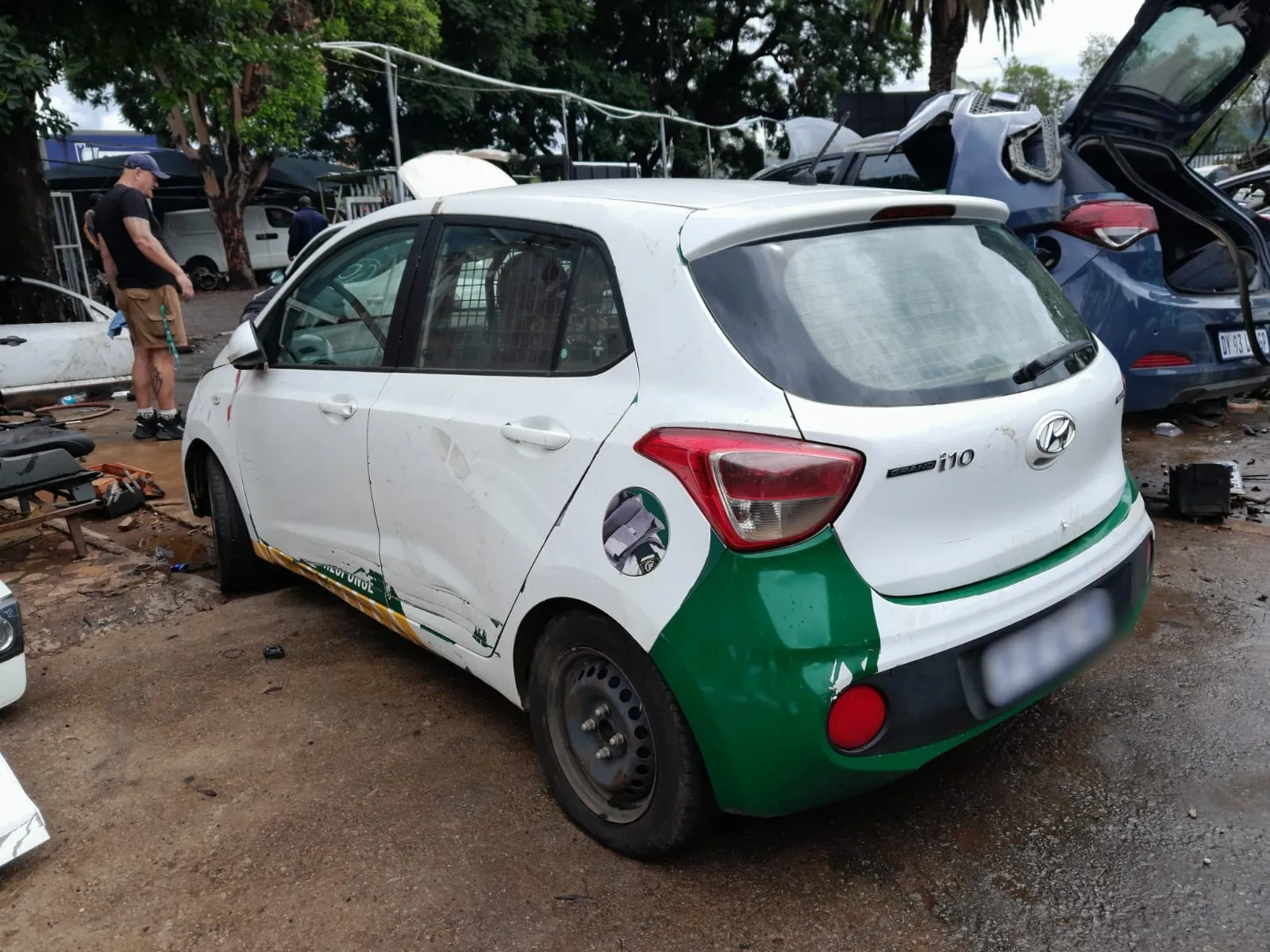 2022 Hyundai i10  view 2