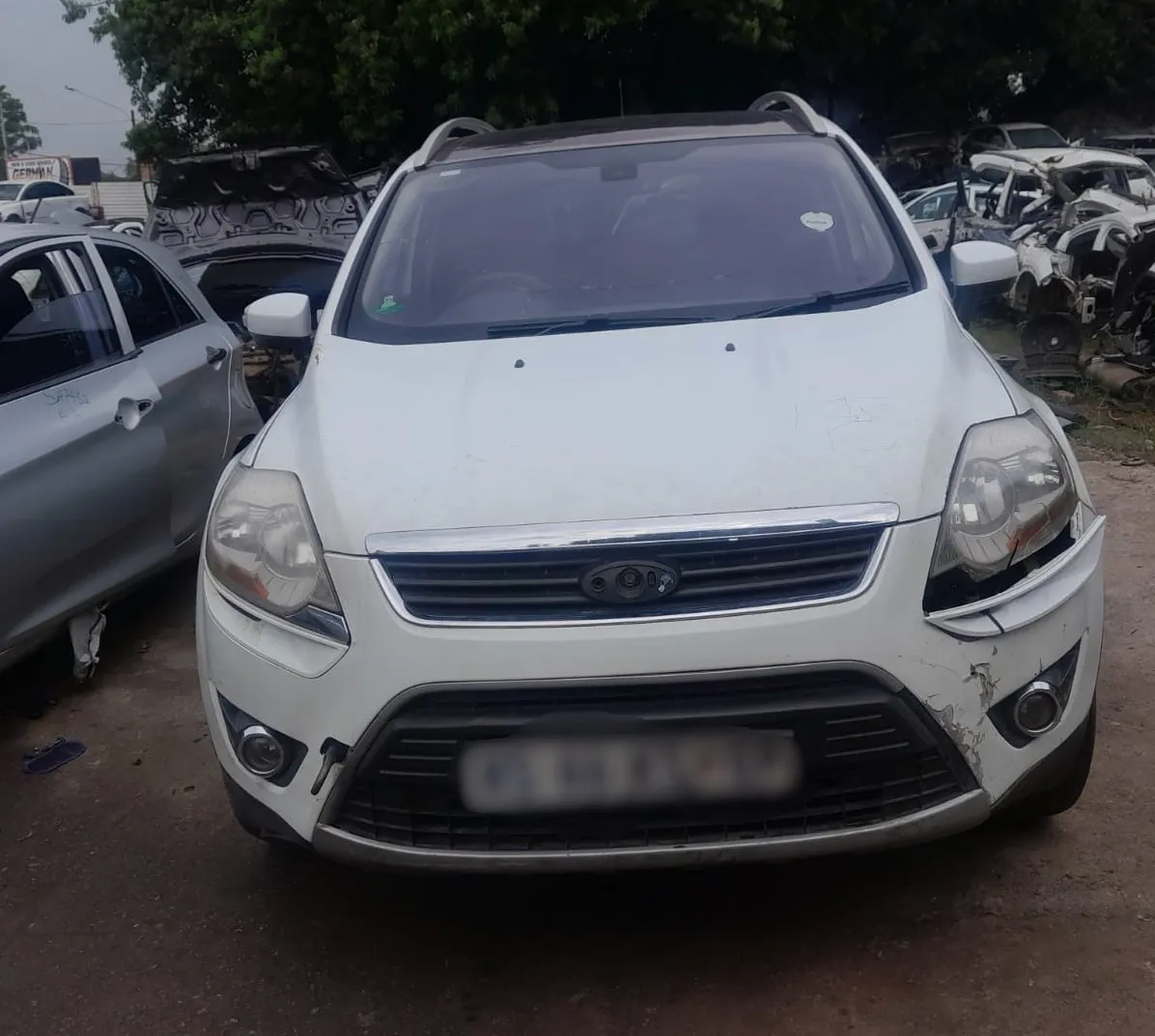 2012 Ford Kuga thumbnail 3