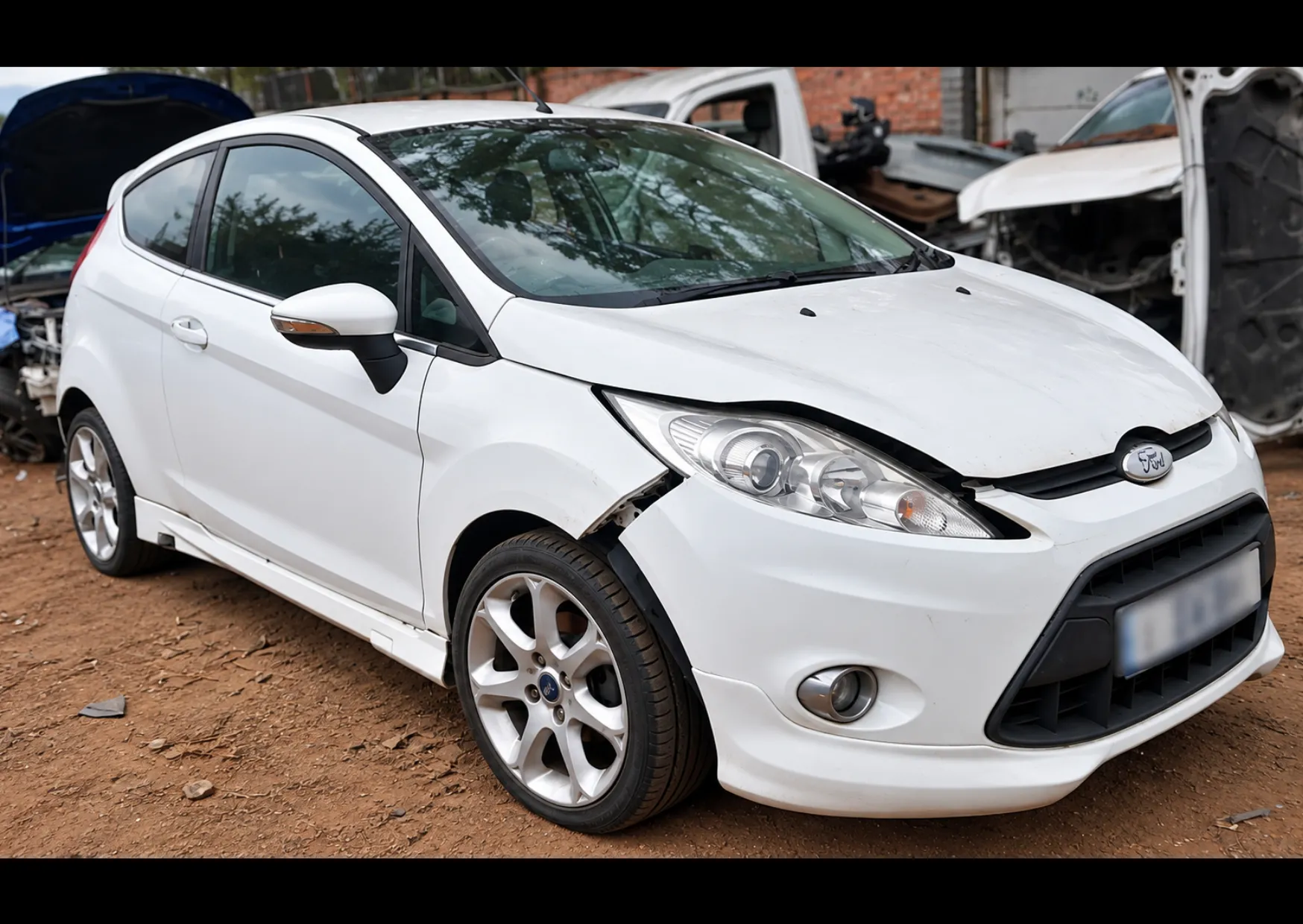 2013 Ford Fiesta CL3778 view 2