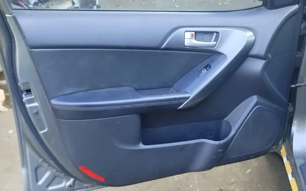 2012 Kia Cerato view 3