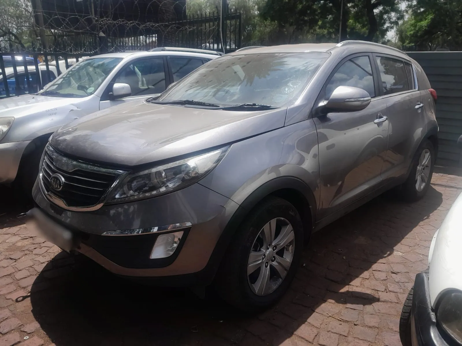 2013 Kia Sportage  view 2
