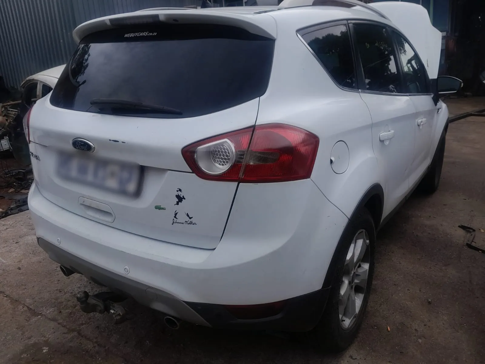 2012 Ford Kuga  view 4