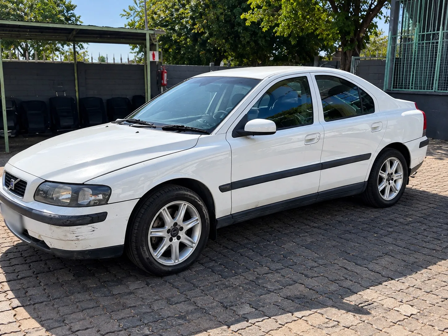 2004 Volvo S60 B5204T53311074 view 2
