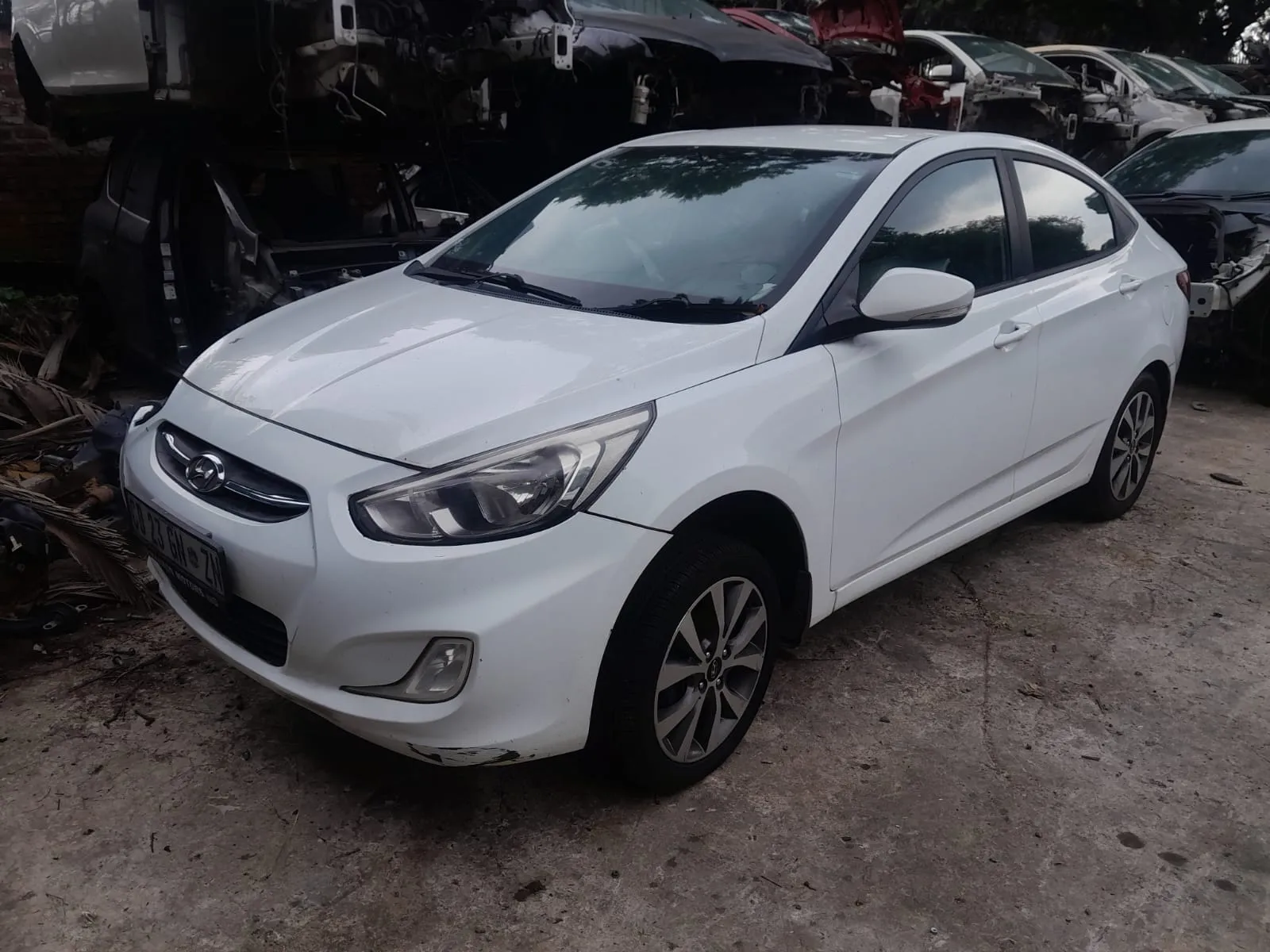 2017 Hyundai Accent  view 2