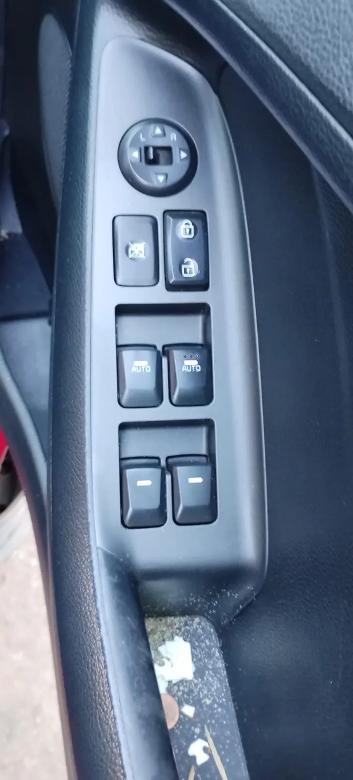 2014 Kia Cerato view 8
