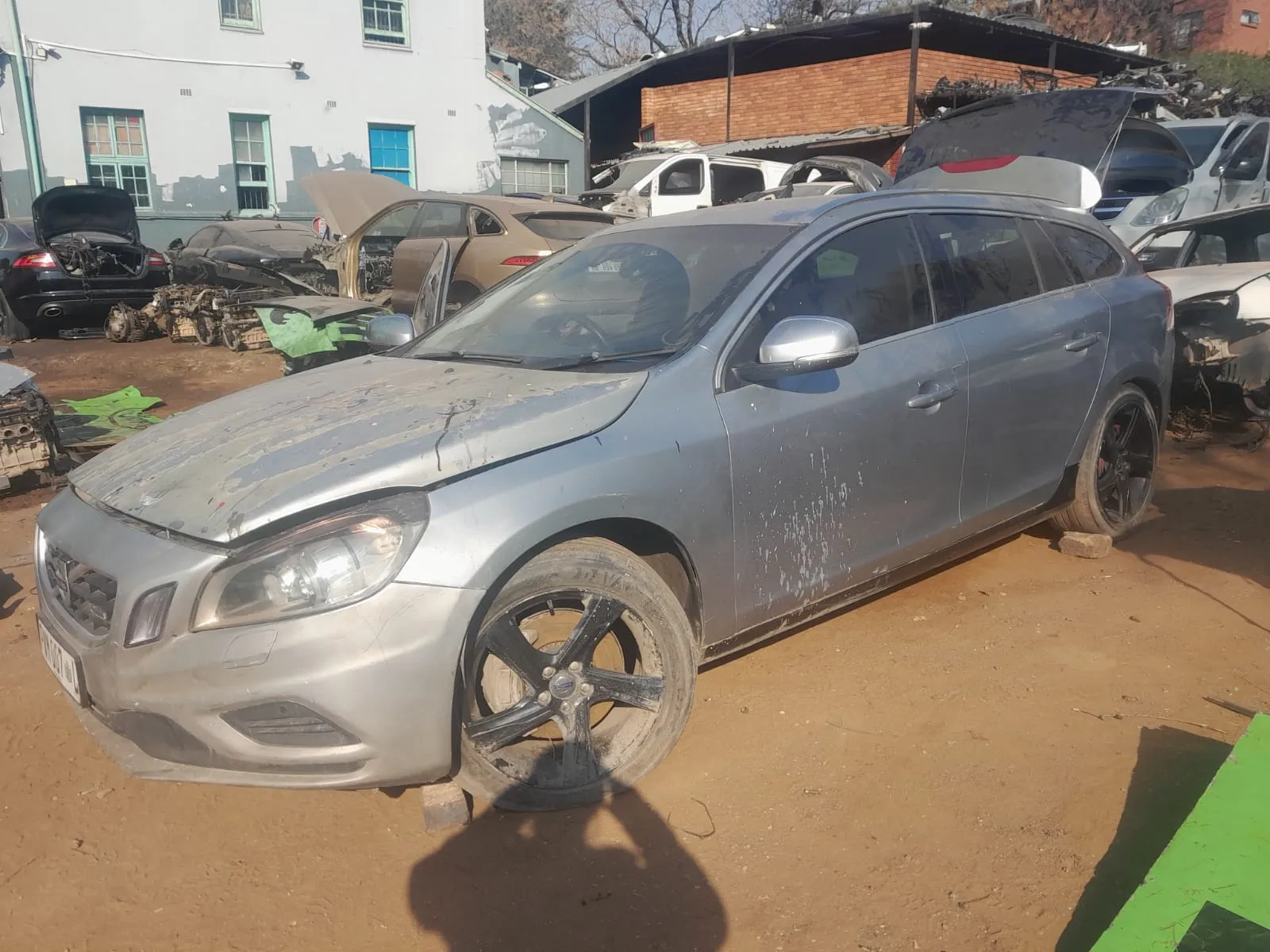 2012 Volvo V60  view 2