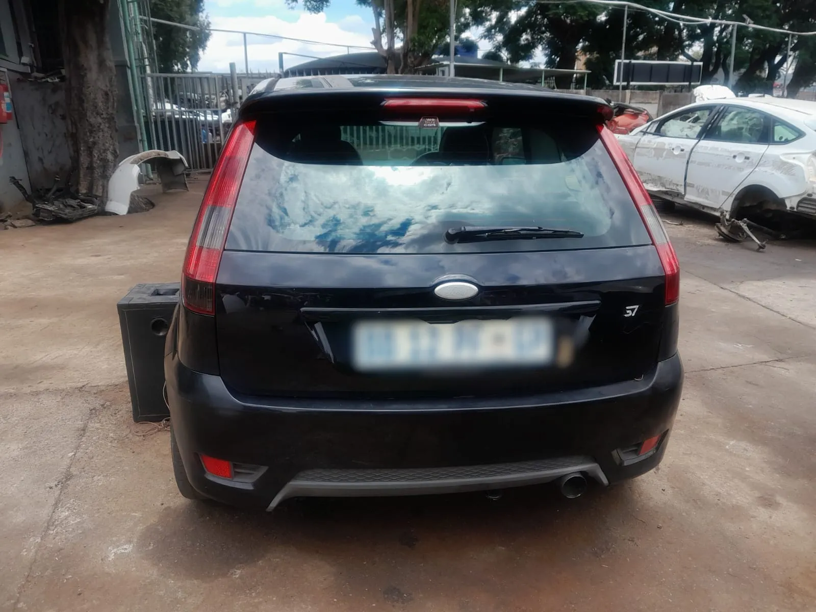 2007 Ford Fiesta  view 8