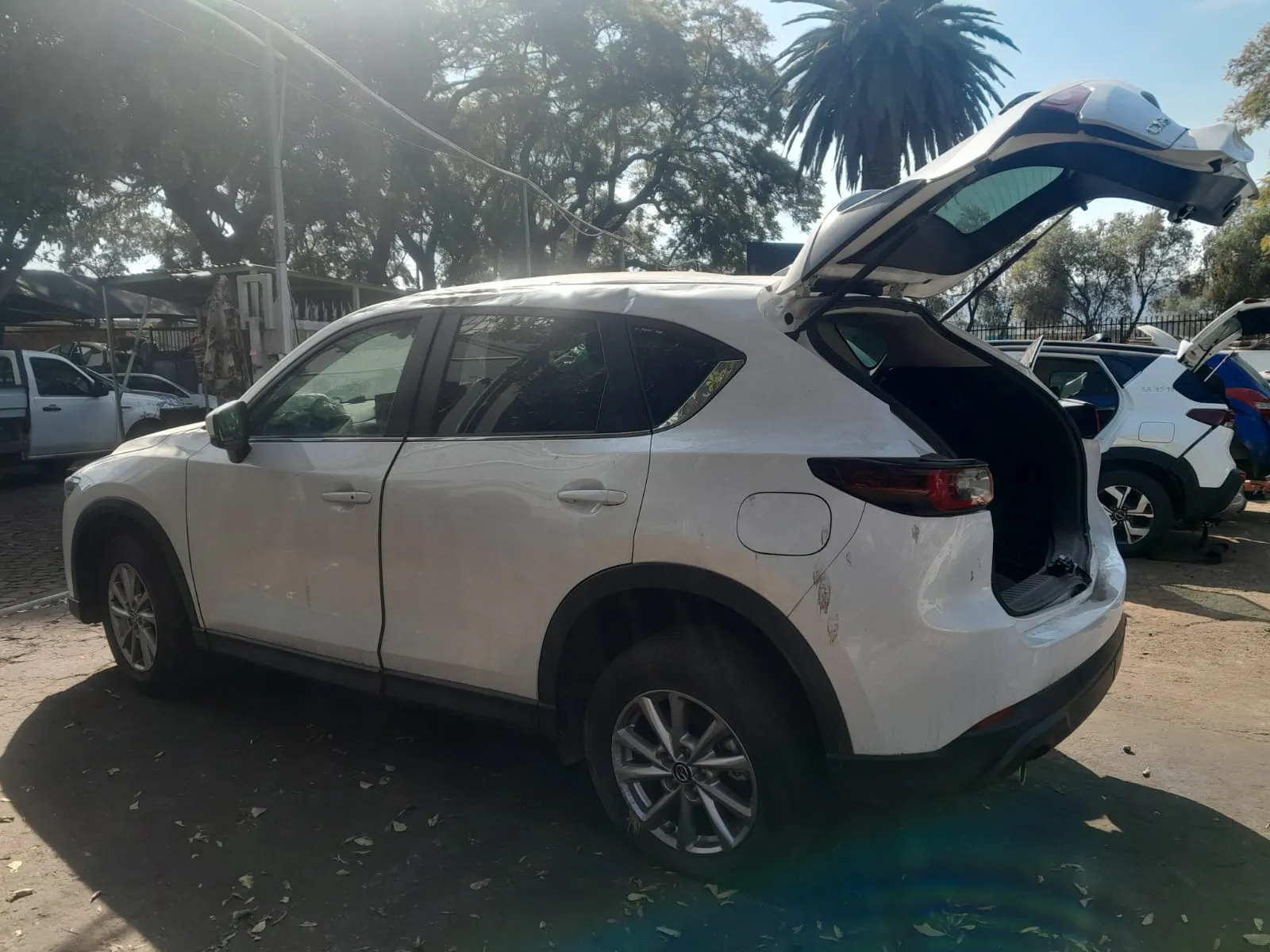 2022 Mazda CX-5  view 2
