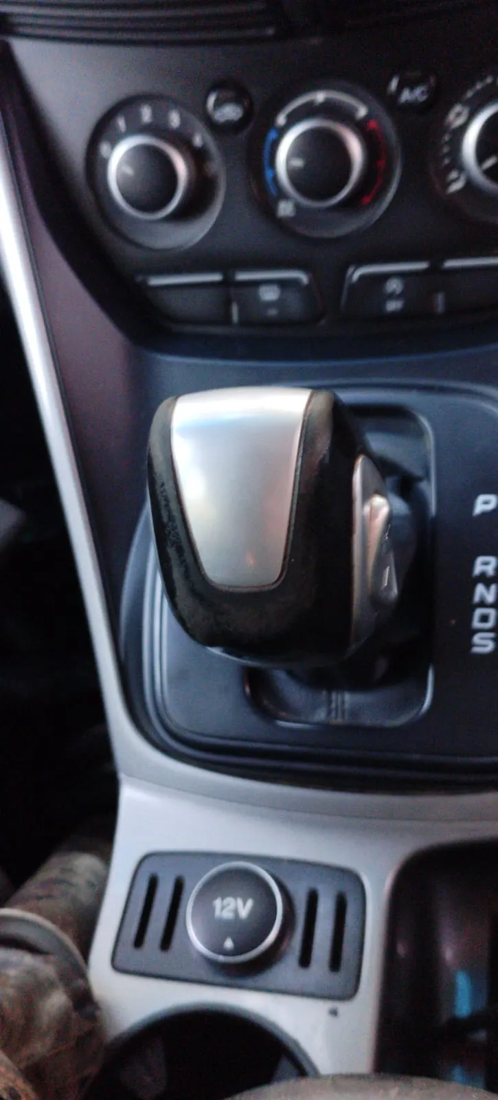 2014 Ford Kuga view 10
