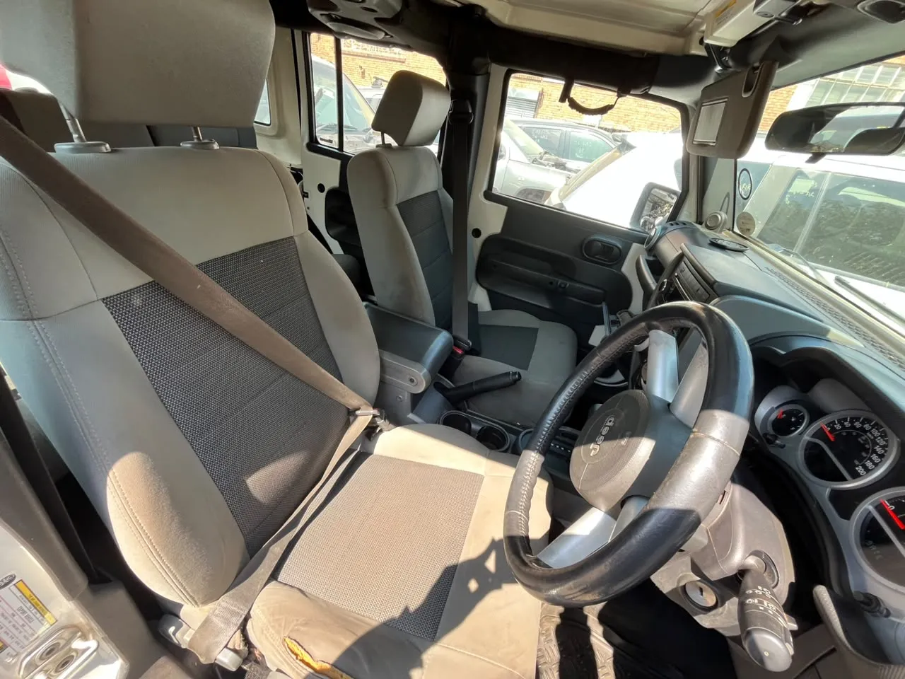 2010 Jeep Wrangler  view 5