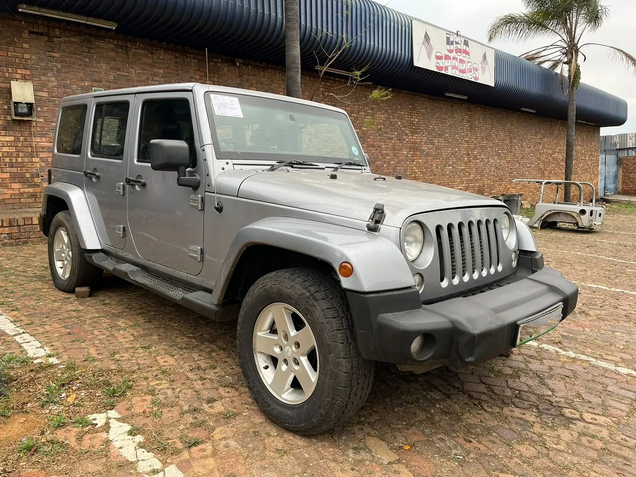 2014 Jeep Wrangler  view 2