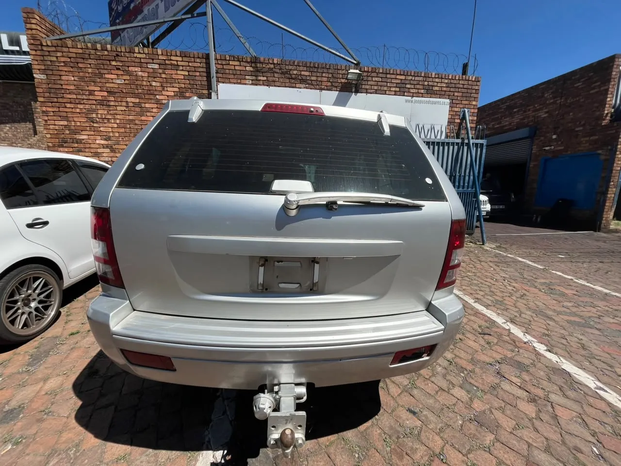2005 Jeep Grand Cherokee  view 4