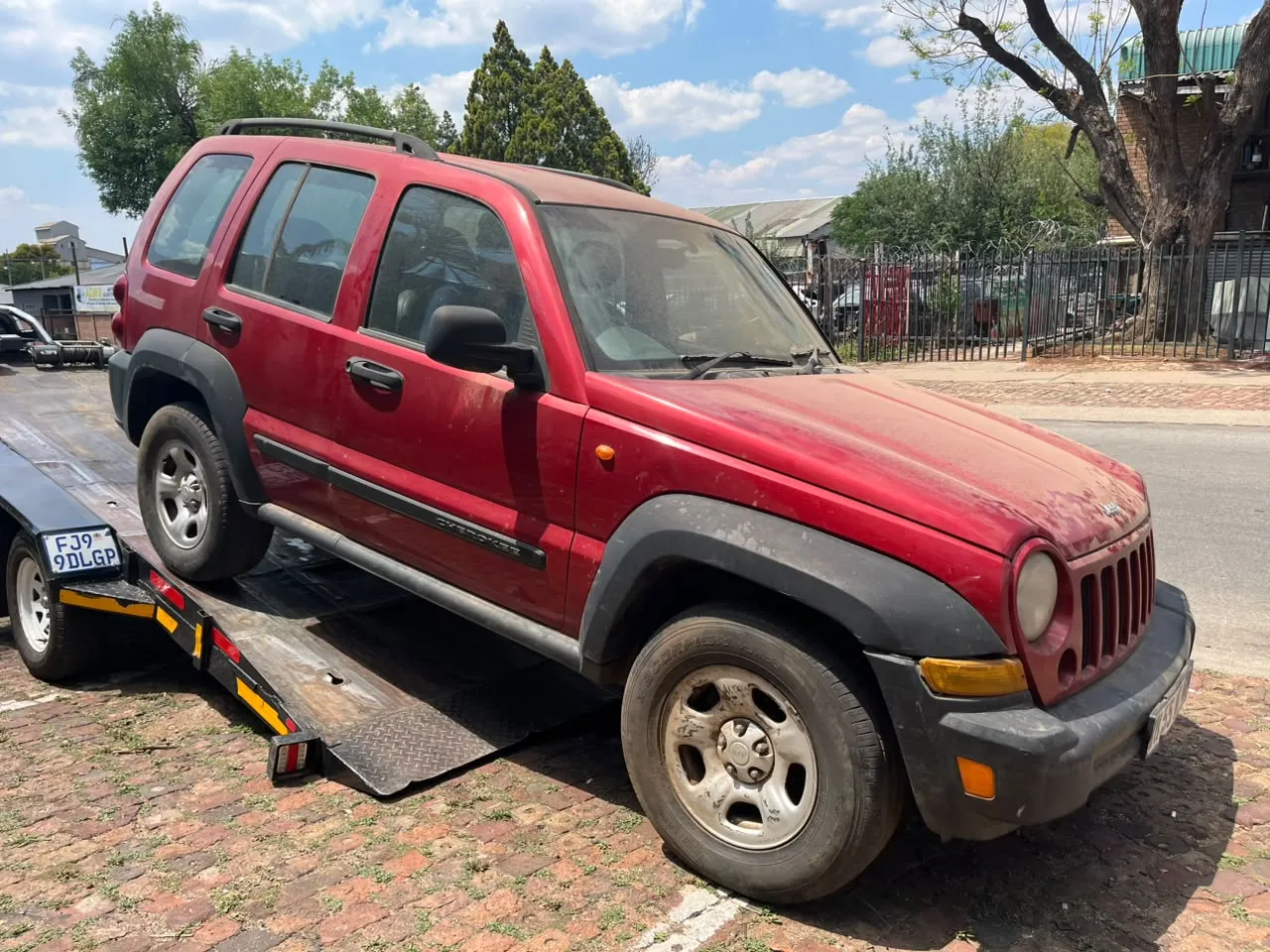 2007 Jeep Cherokee  view 5