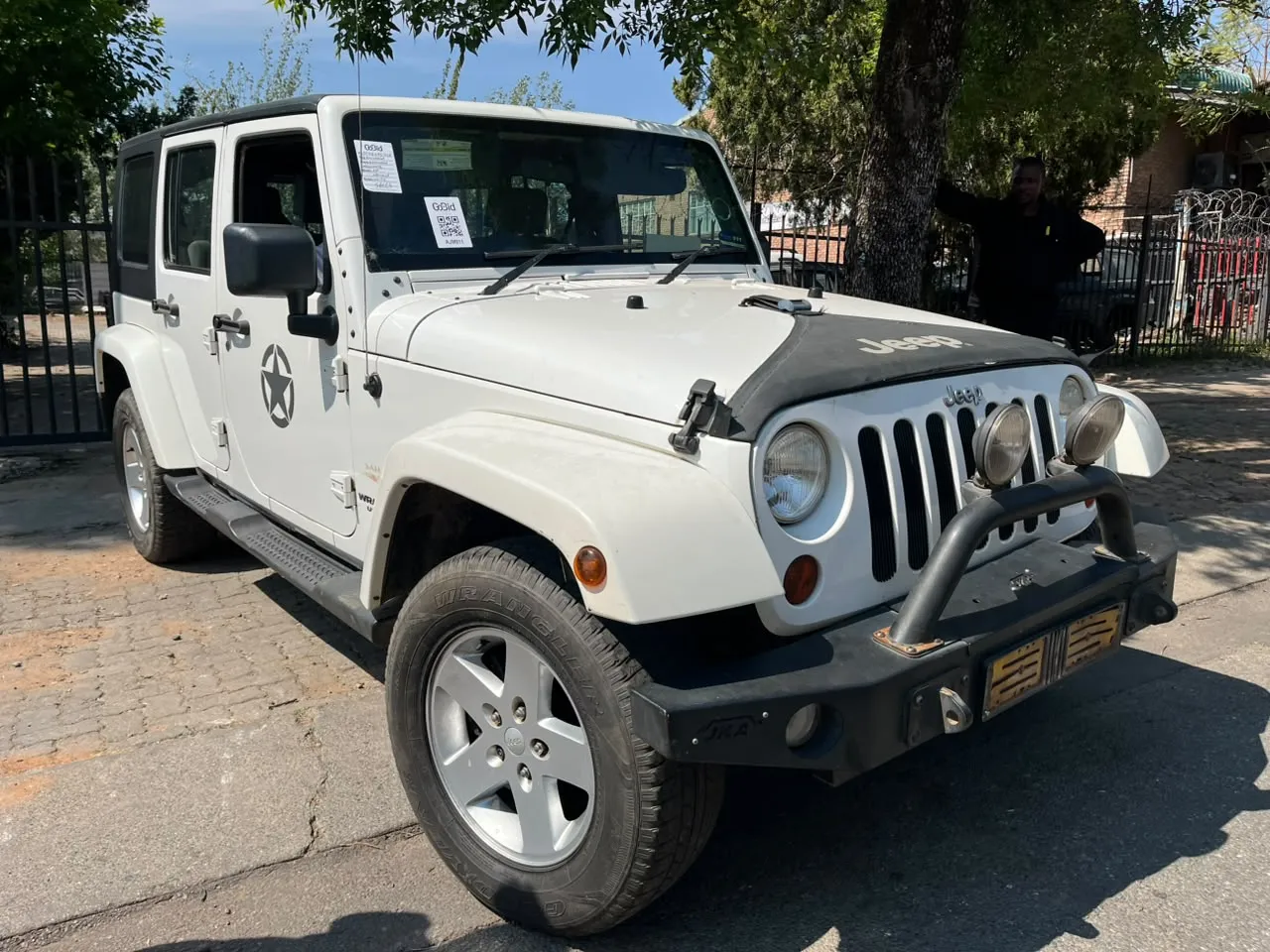 2010 Jeep Wrangler  view 2