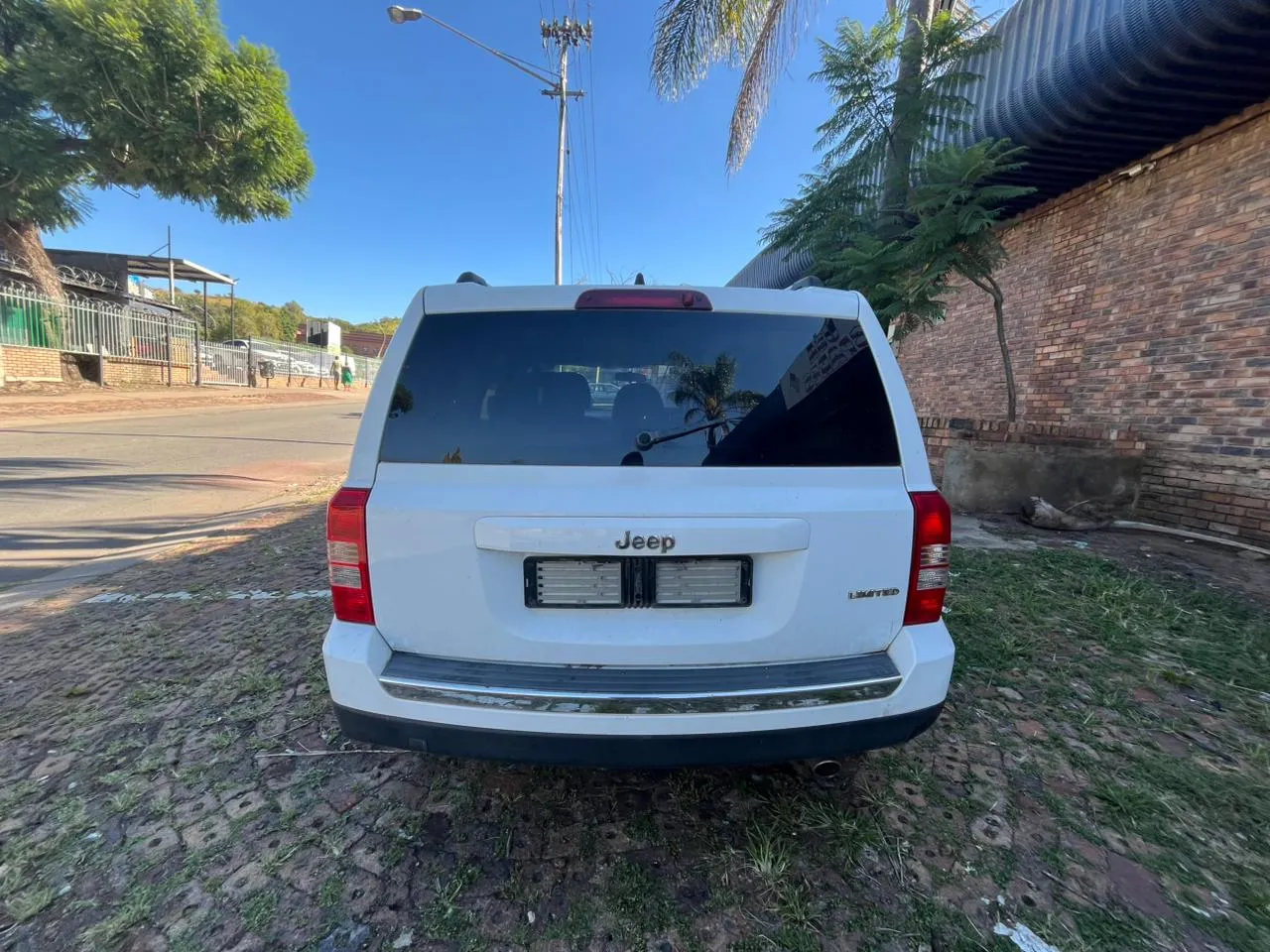2015 Jeep Patriot  view 8