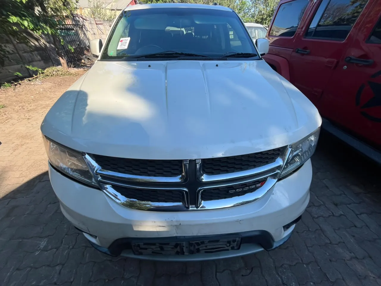 2013 Dodge Journey  view 4