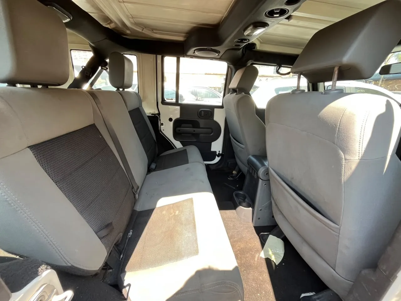 2010 Jeep Wrangler  view 4