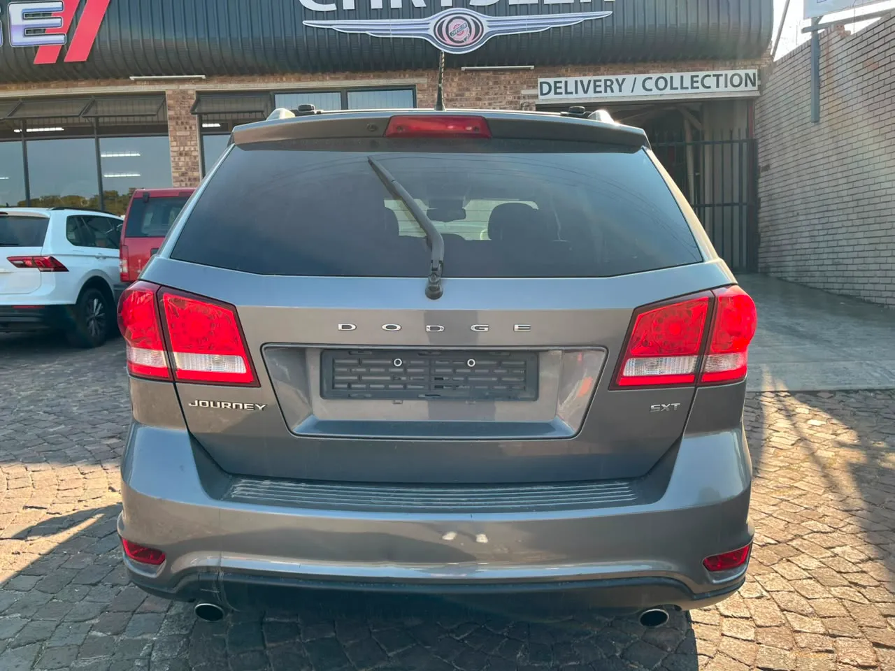 2012 Dodge Journey  view 4