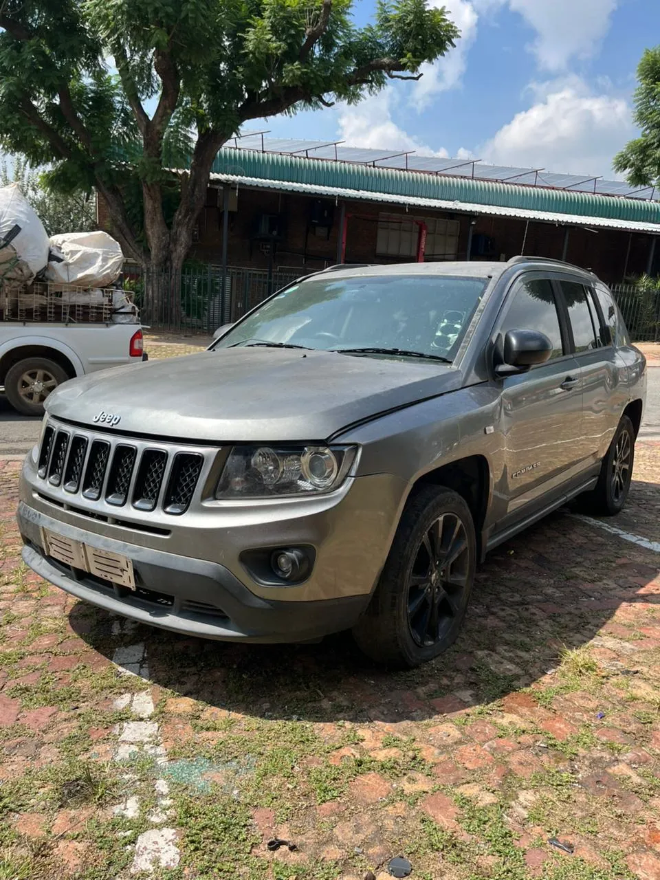 2013 Jeep Compass thumbnail 2