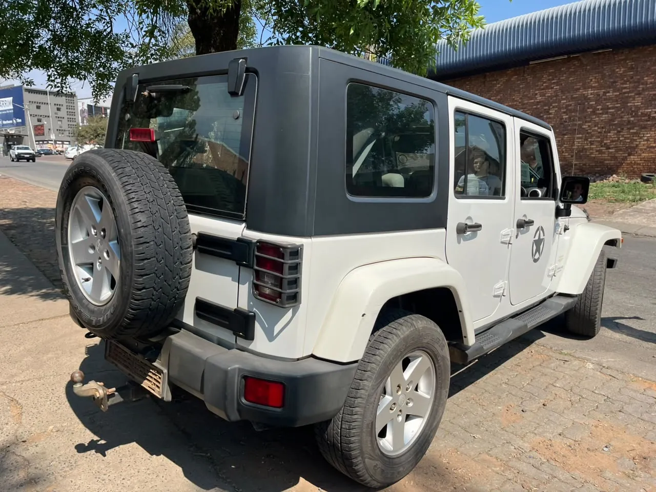 2010 Jeep Wrangler  view 2