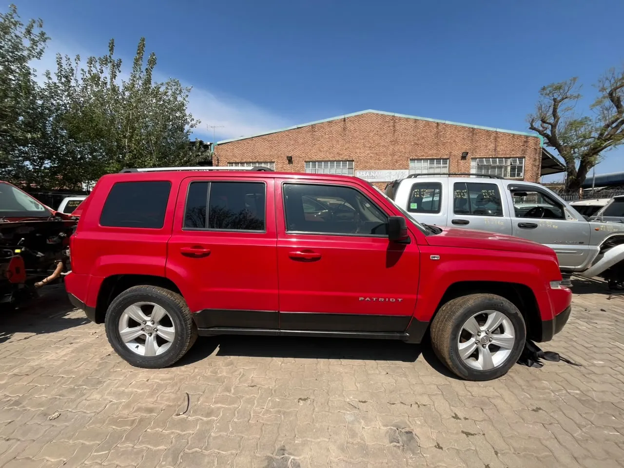 2012 Jeep Patriot  view 9