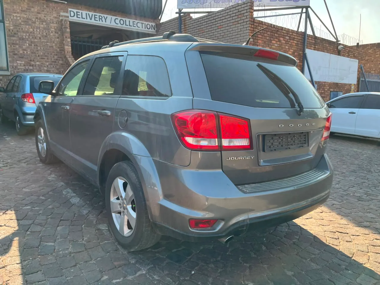2012 Dodge Journey  view 2
