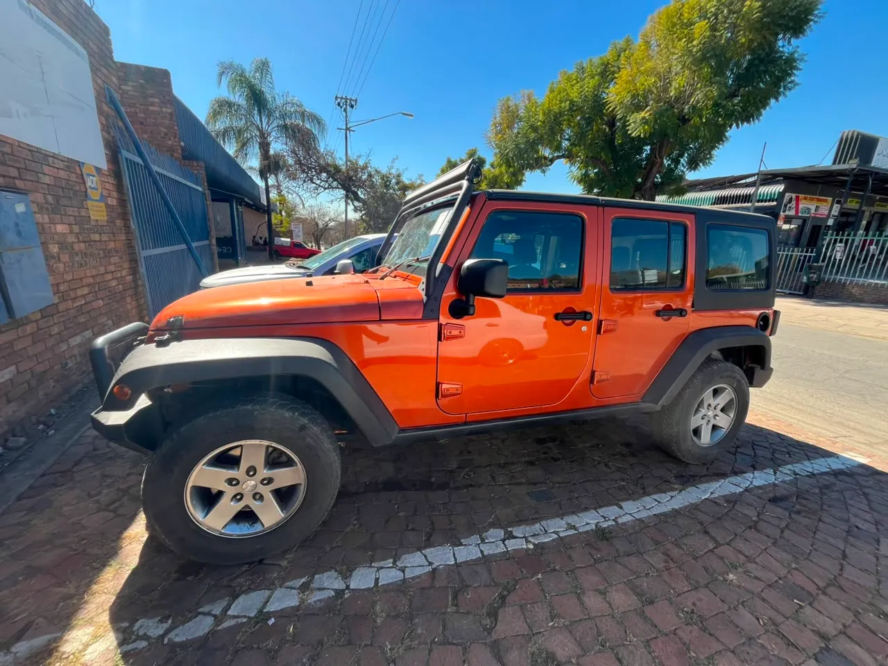 2011 Jeep Wrangler  view 5