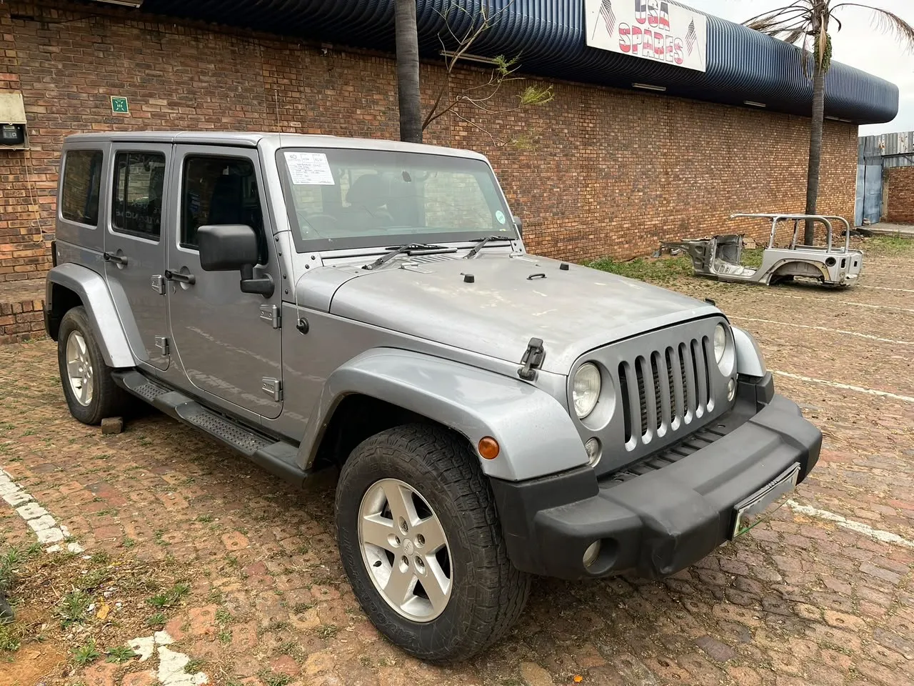 2014 Jeep Wrangler  view 3