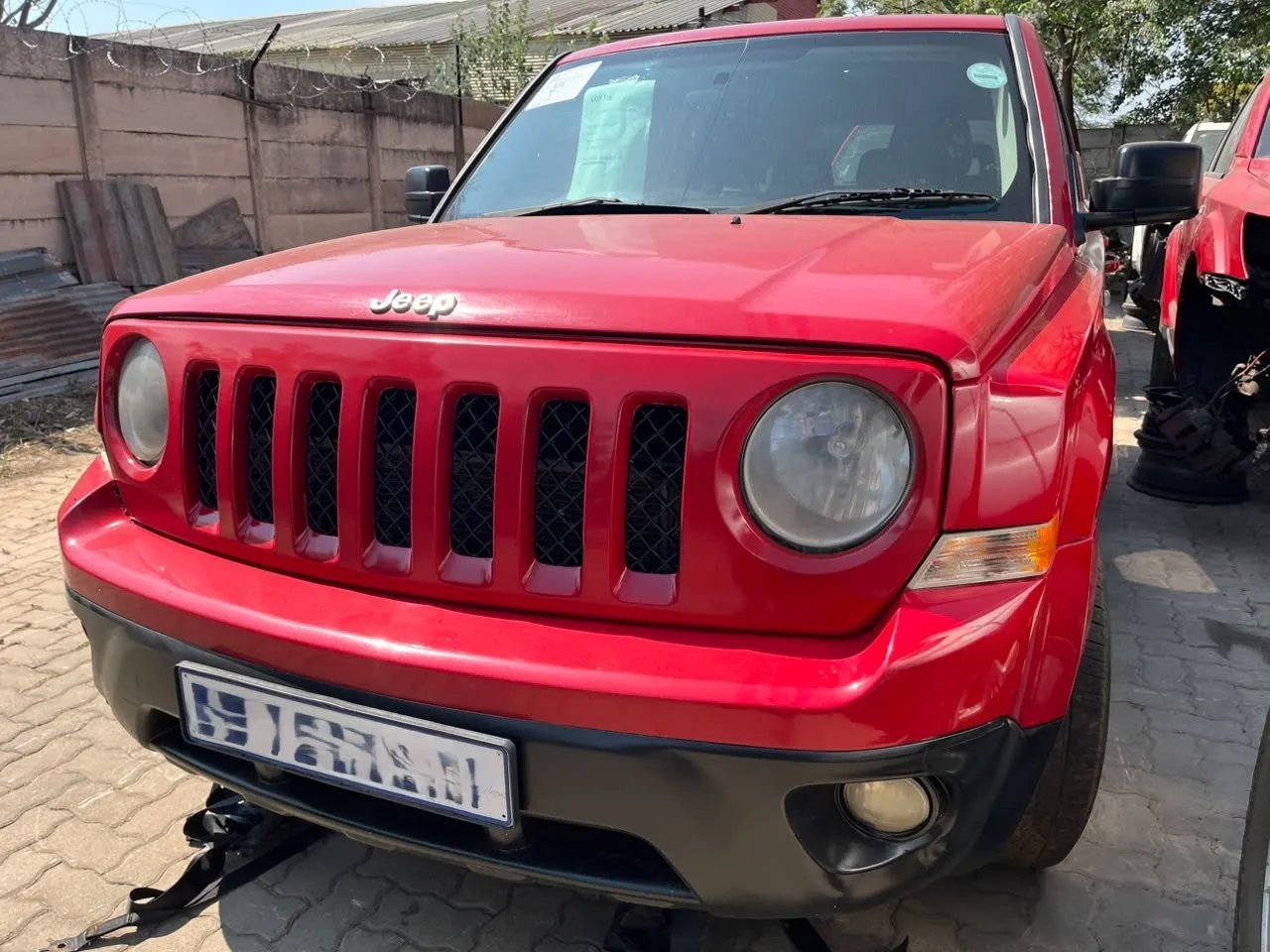 2012 Jeep Patriot  view 2