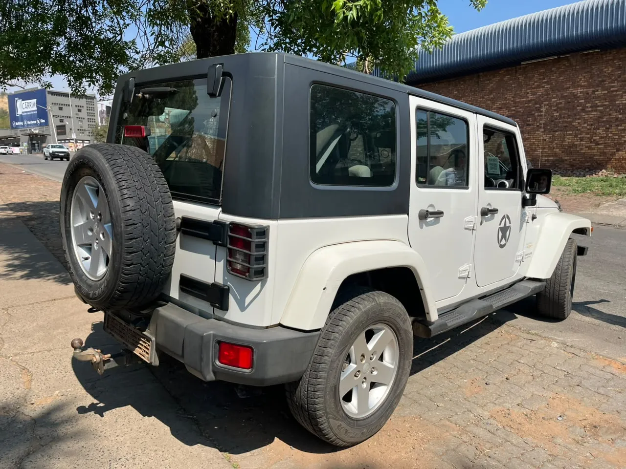 2010 Jeep Wrangler  view 9