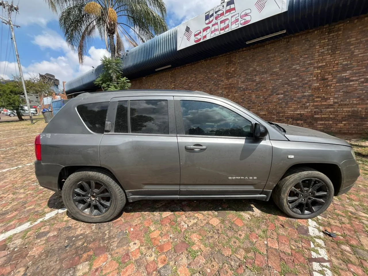 2013 Jeep Compass thumbnail 6