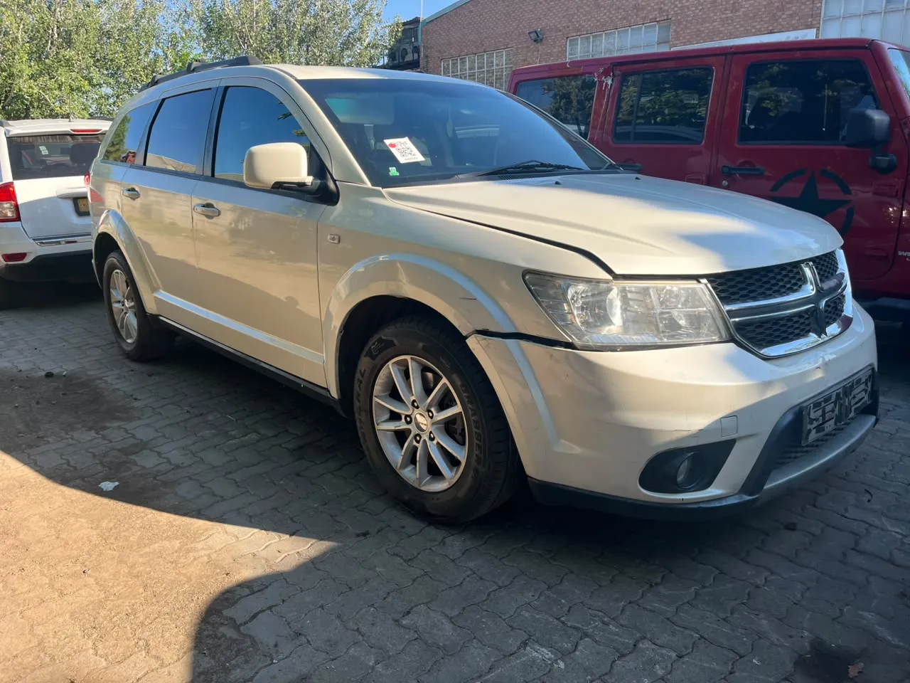2013 Dodge Journey  view 6