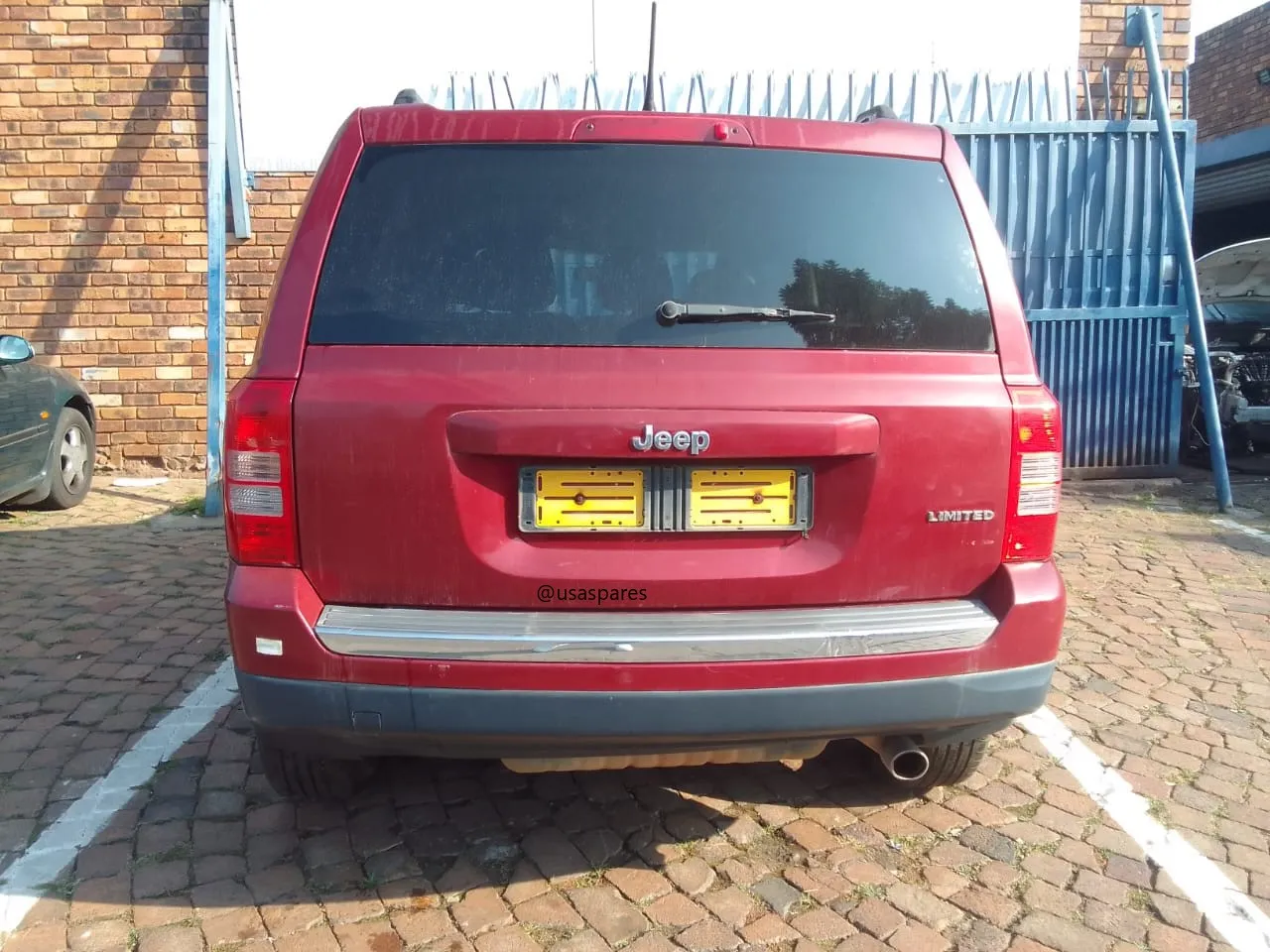 2014 Jeep Patriot view 2