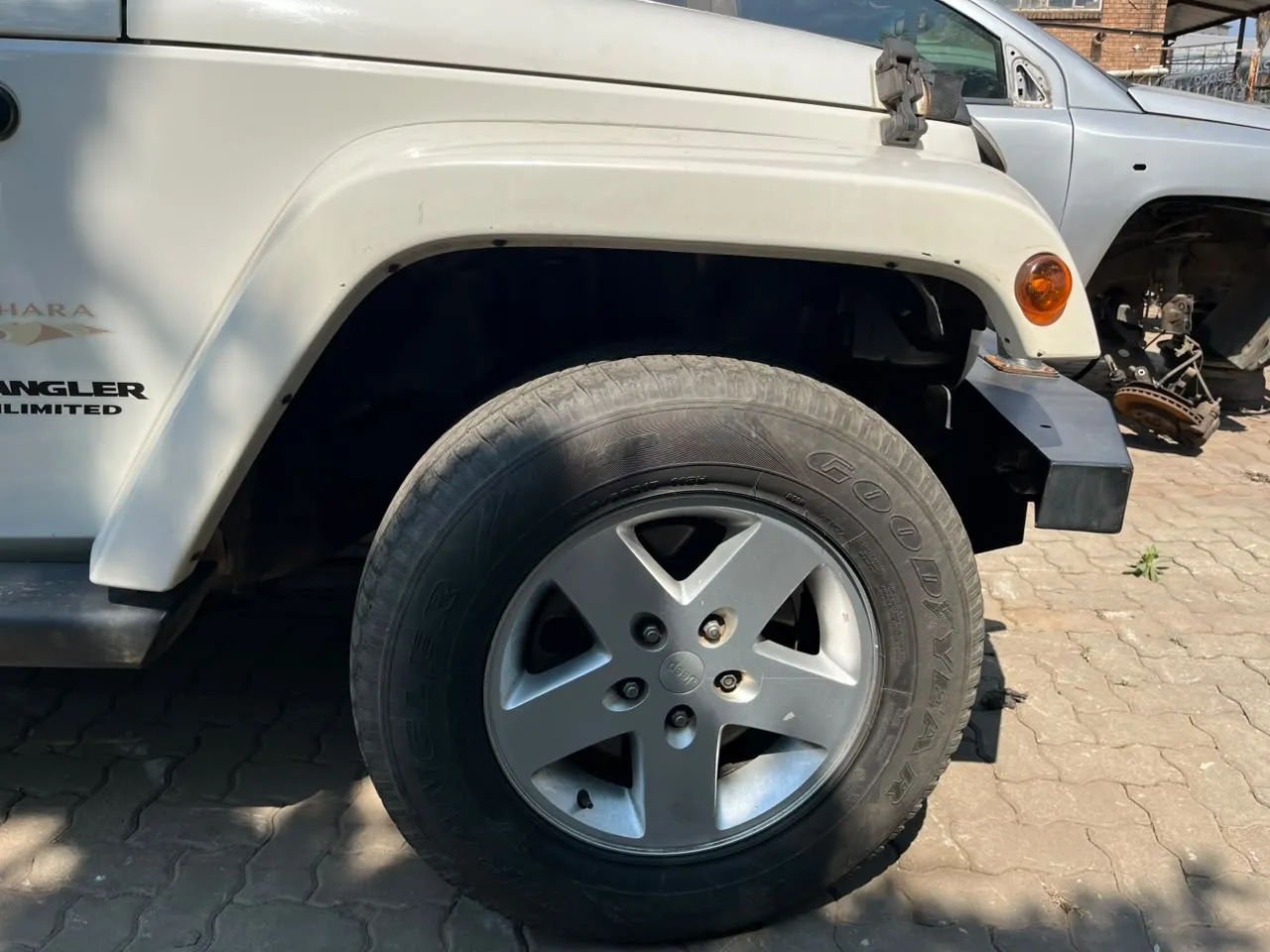 2010 Jeep Wrangler thumbnail 3