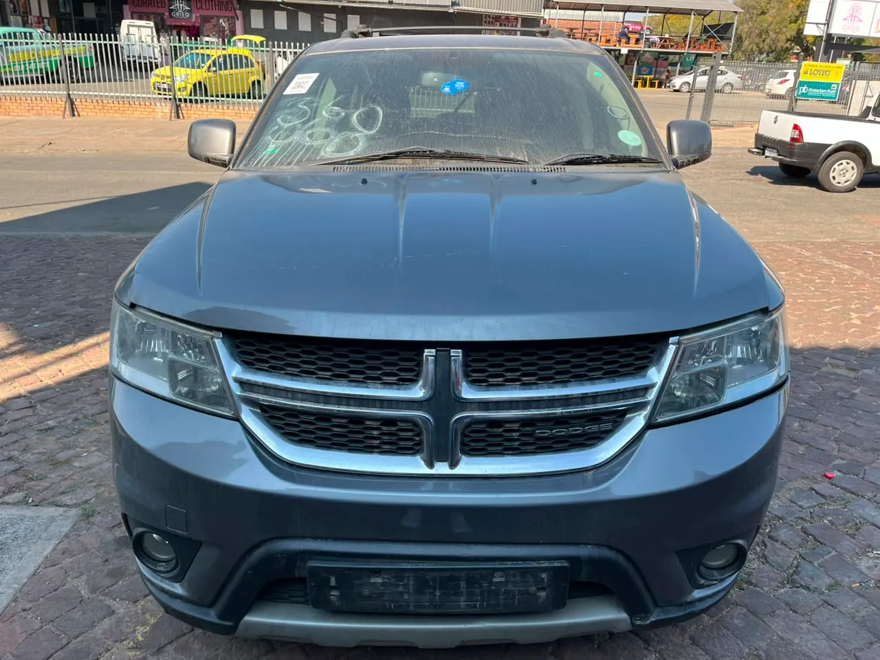 2012 Dodge Journey  view 2