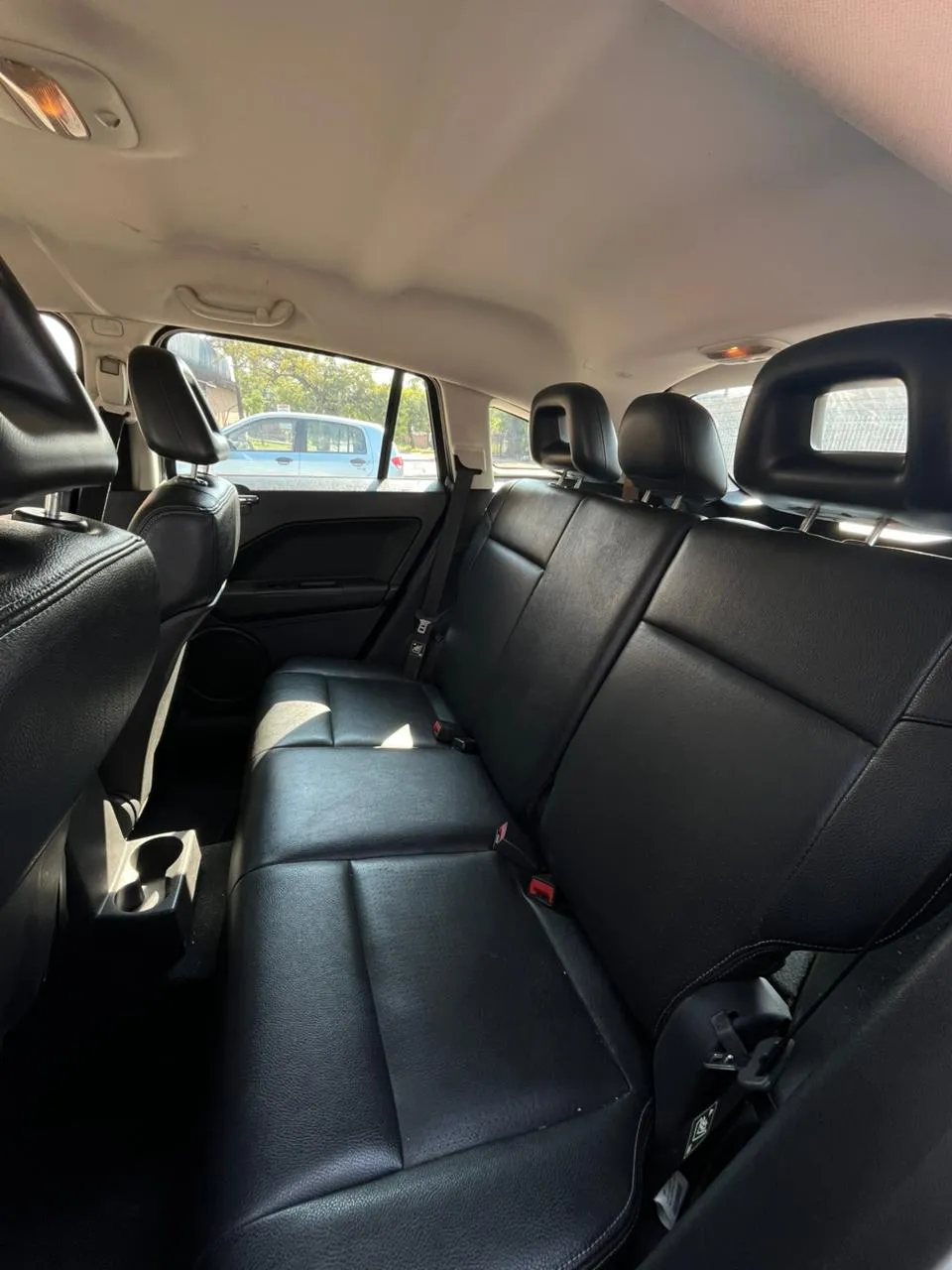2009 Dodge Caliber  view 4