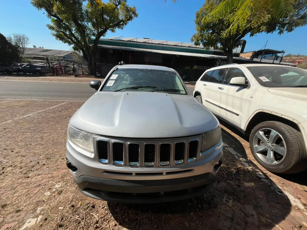 2012 Jeep Compass  view 4